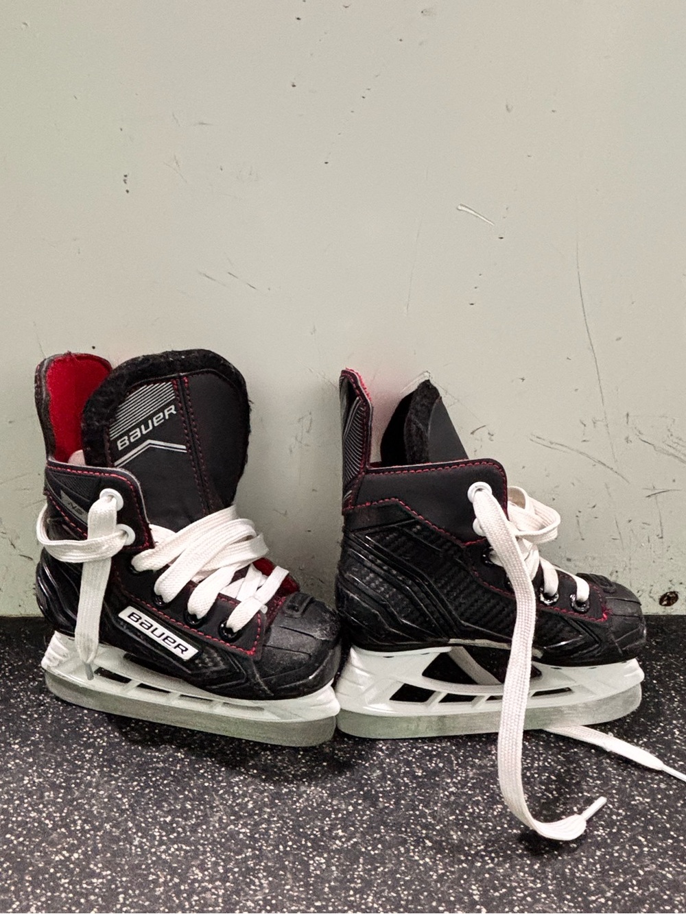 Bauer| Hockey Skates Y7